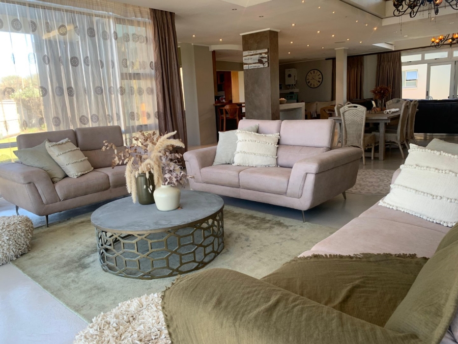  Bedroom Property for Sale in Nahoon Eastern Cape